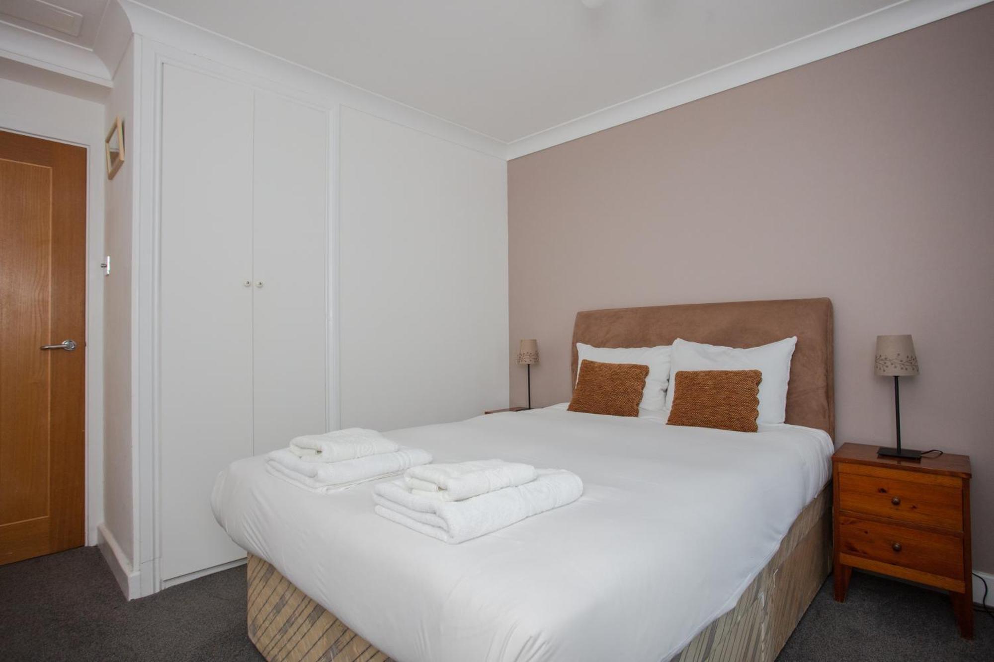 1 Bedroom Apartment On The Riverbank Near St Paul'S London Kültér fotó