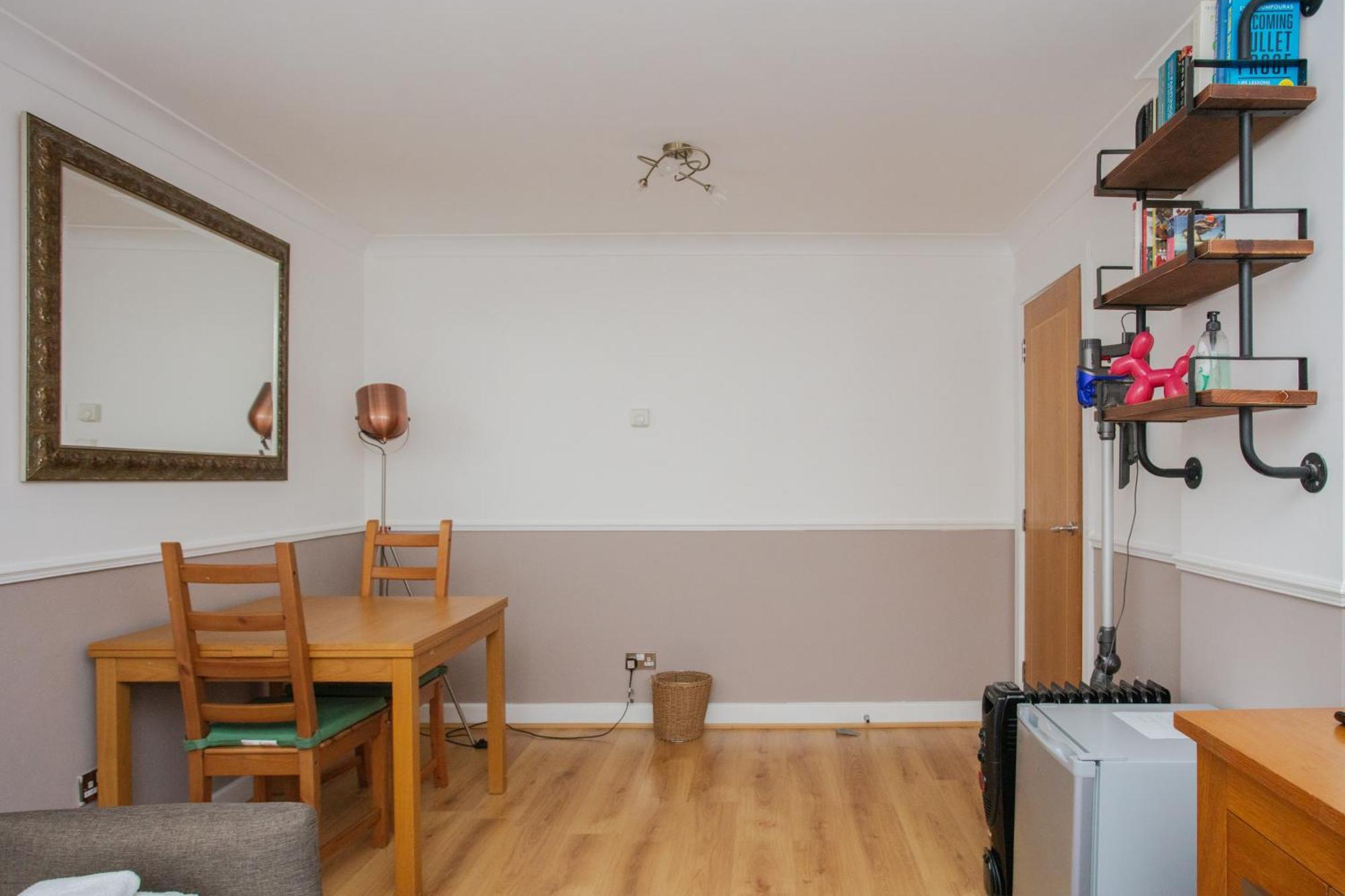 1 Bedroom Apartment On The Riverbank Near St Paul'S London Kültér fotó