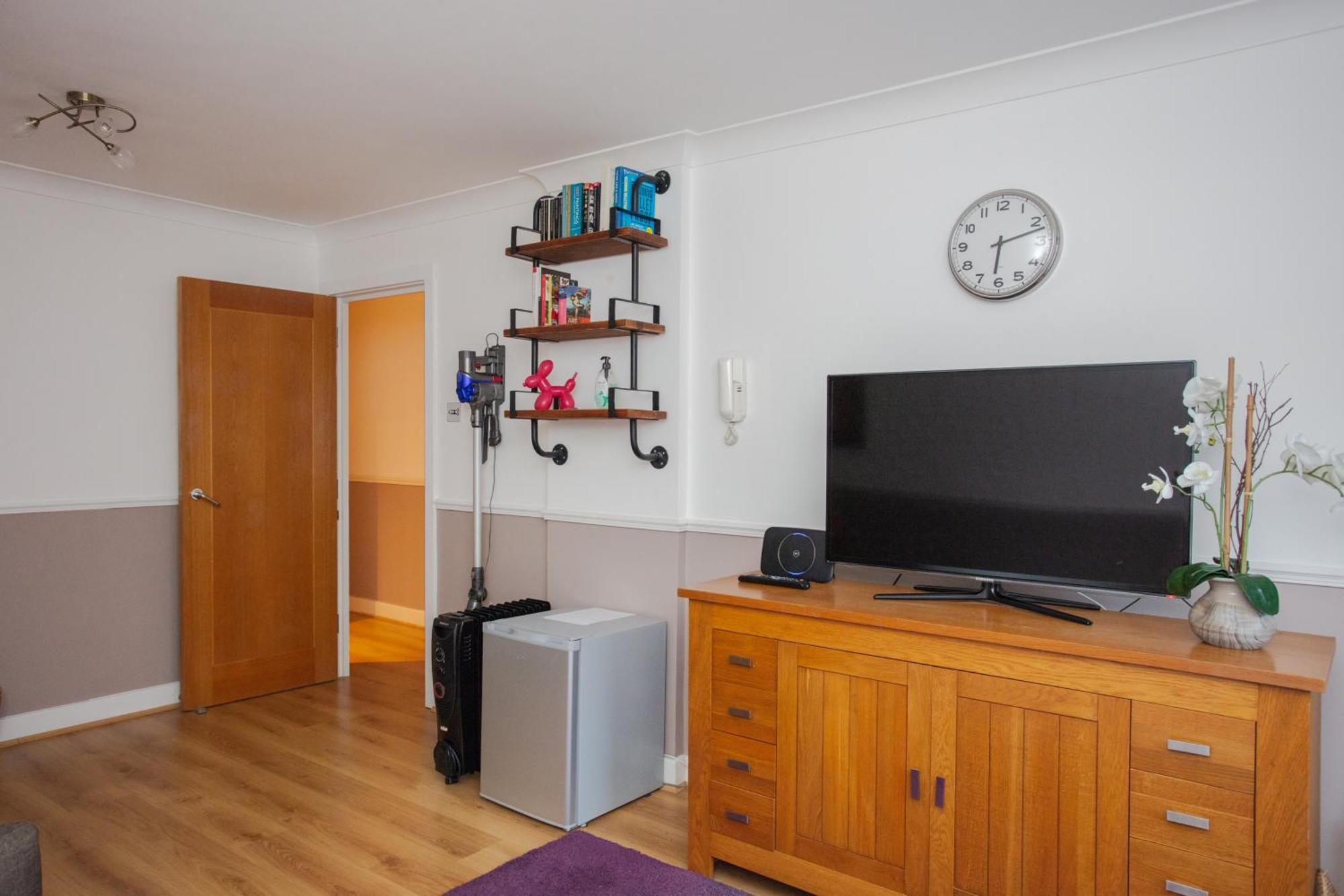 1 Bedroom Apartment On The Riverbank Near St Paul'S London Kültér fotó